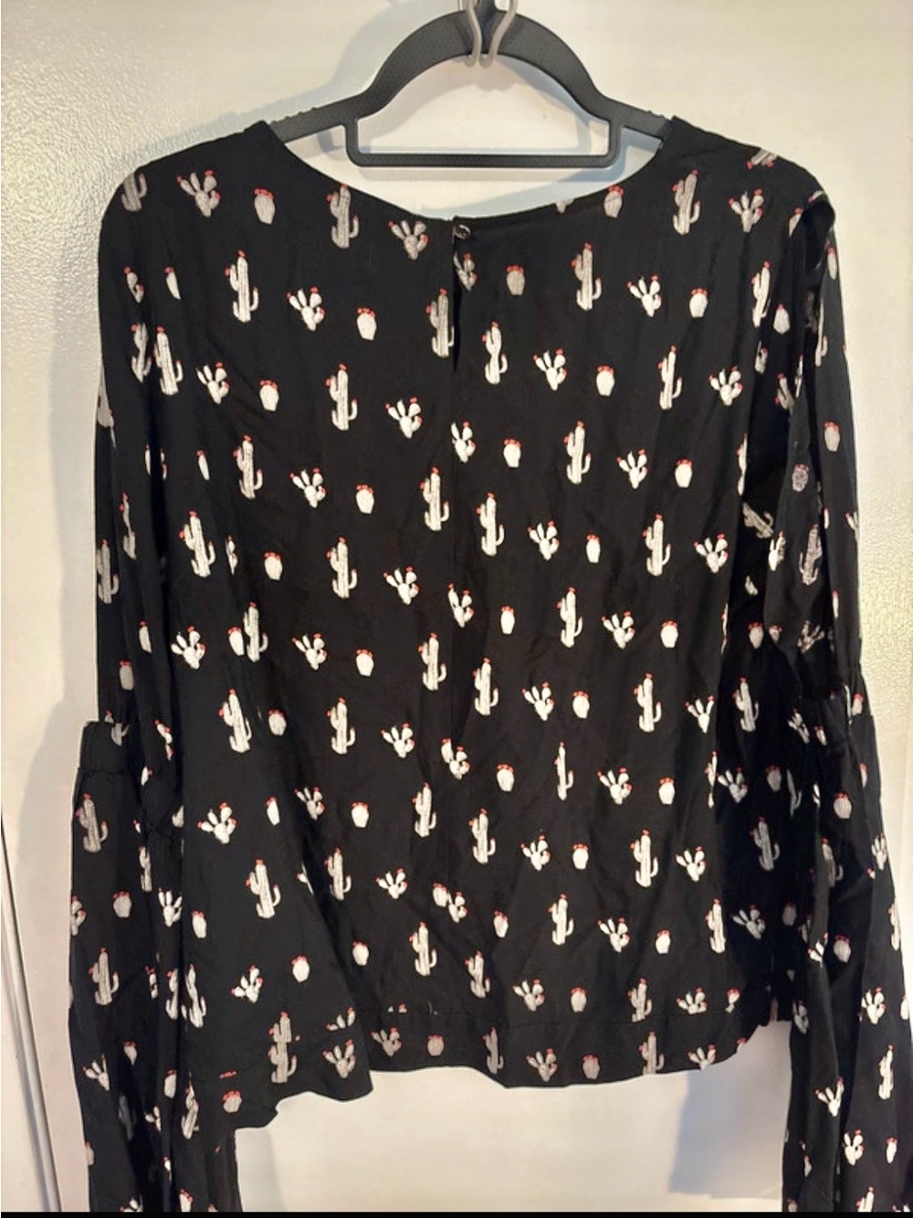 Rock & Roll Cowgirl Black Long-Sleeve Cactus Print Top